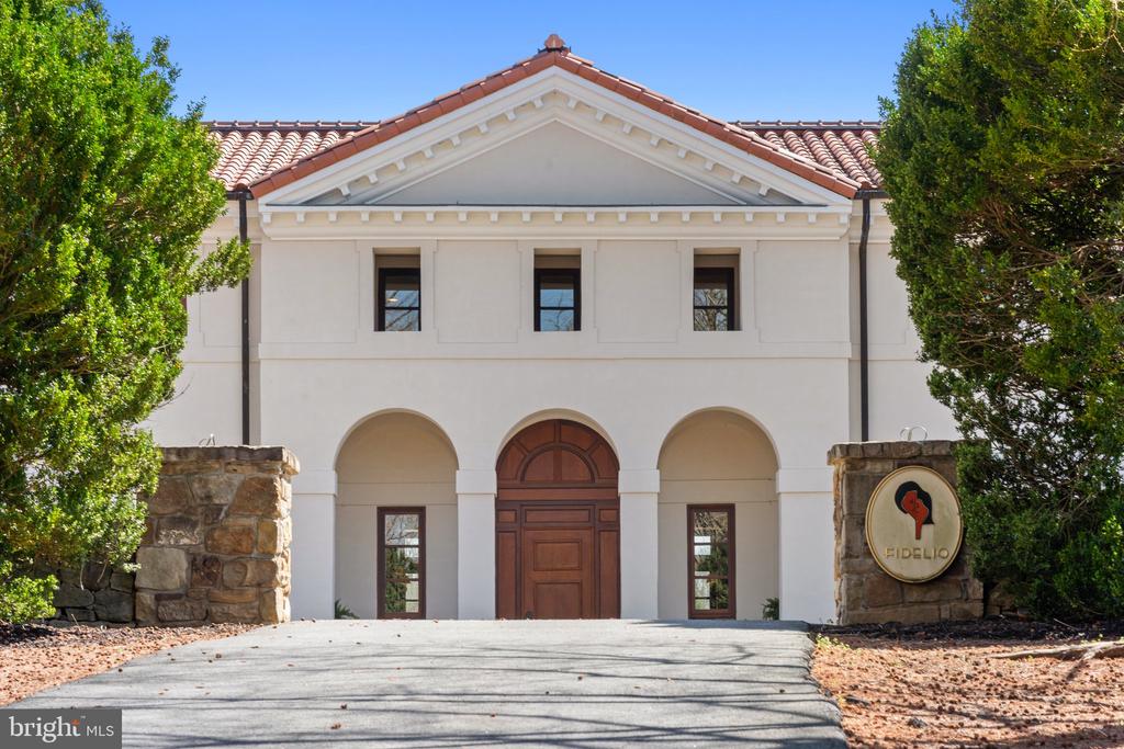 2547 HALFWAY RD, THE PLAINS, Virginia, 5 Bedrooms Bedrooms, ,5 BathroomsBathrooms,Residential,14,2547 HALFWAY RD,VAFQ2021476 MLS # VAFQ2021476