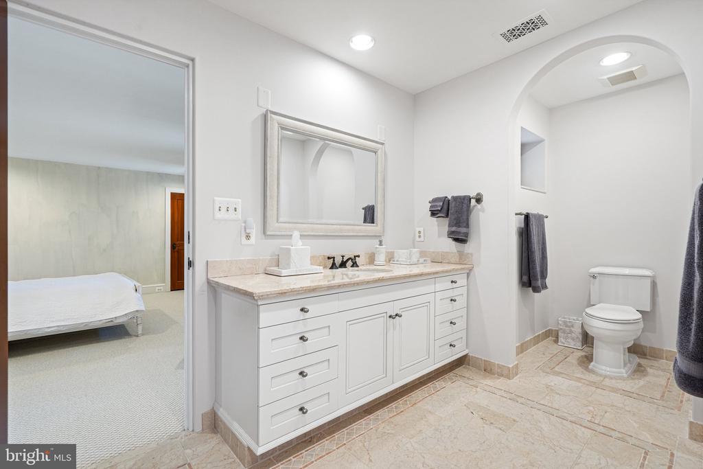 2547 HALFWAY RD, THE PLAINS, Virginia, 5 Bedrooms Bedrooms, ,5 BathroomsBathrooms,Residential,14,2547 HALFWAY RD,VAFQ2021476 MLS # VAFQ2021476