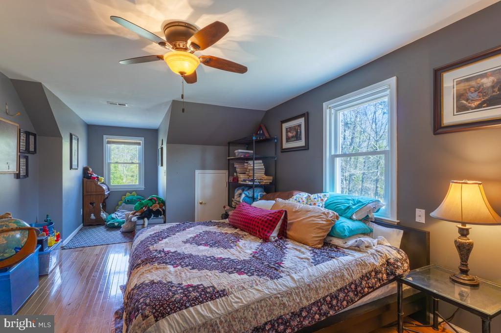 2113 COURTHOUSE RD, CATLETT, Virginia 20119, 4 Bedrooms Bedrooms, ,3 BathroomsBathrooms,Residential,14,2113 COURTHOUSE RD,VAFQ2021270 MLS # VAFQ2021270