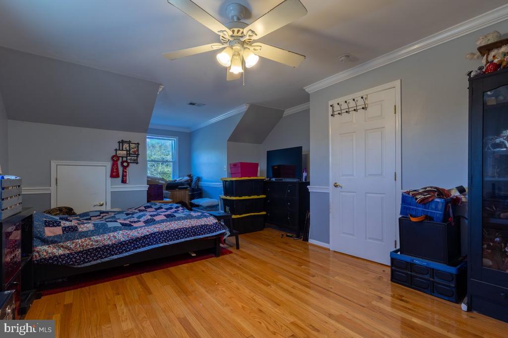 2113 COURTHOUSE RD, CATLETT, Virginia 20119, 4 Bedrooms Bedrooms, ,3 BathroomsBathrooms,Residential,14,2113 COURTHOUSE RD,VAFQ2021270 MLS # VAFQ2021270