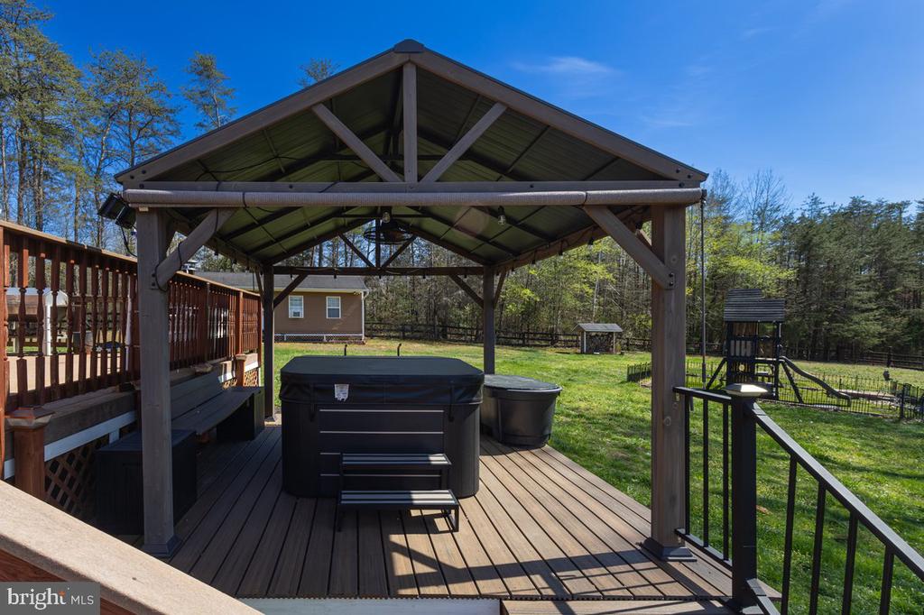 2113 COURTHOUSE RD, CATLETT, Virginia, 4 Bedrooms Bedrooms, ,3 BathroomsBathrooms,Residential,14,2113 COURTHOUSE RD,VAFQ2021270 MLS # VAFQ2021270