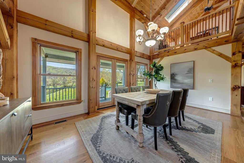 11597 LEEDS CHAPEL LN, MARKHAM, Virginia, 4 Bedrooms Bedrooms, ,2 BathroomsBathrooms,Residential,14,11597 LEEDS CHAPEL LN,VAFQ2020962 MLS # VAFQ2020962