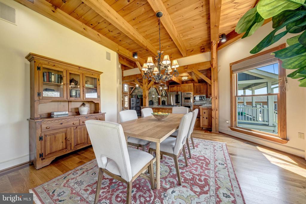 11597 LEEDS CHAPEL LN, MARKHAM, Virginia, 4 Bedrooms Bedrooms, ,2 BathroomsBathrooms,Residential,14,11597 LEEDS CHAPEL LN,VAFQ2020962 MLS # VAFQ2020962