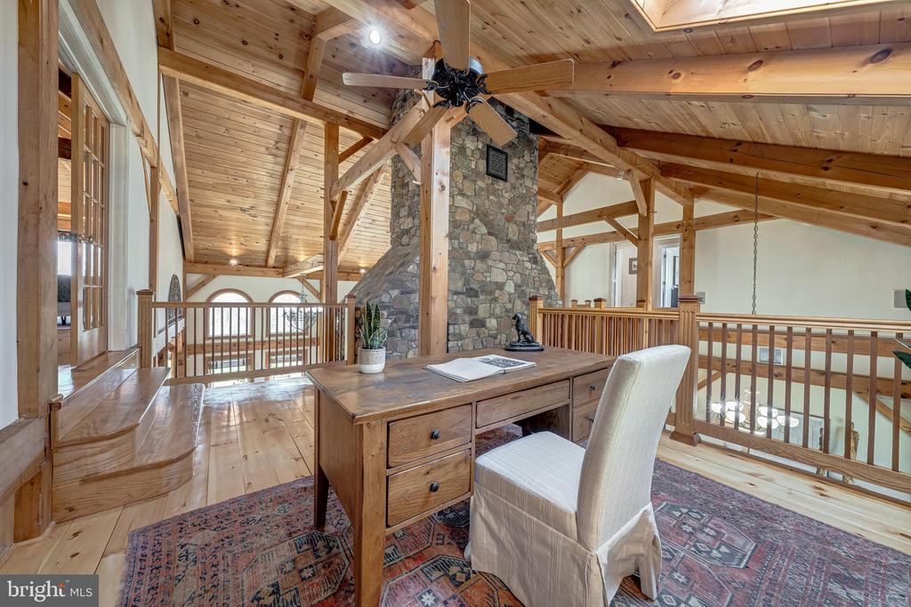 11597 LEEDS CHAPEL LN, MARKHAM, Virginia, 4 Bedrooms Bedrooms, ,2 BathroomsBathrooms,Residential,14,11597 LEEDS CHAPEL LN,VAFQ2020962 MLS # VAFQ2020962