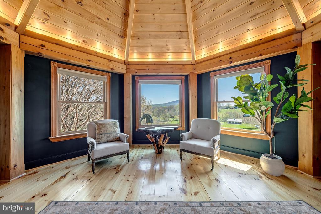 11597 LEEDS CHAPEL LN, MARKHAM, Virginia, 4 Bedrooms Bedrooms, ,2 BathroomsBathrooms,Residential,14,11597 LEEDS CHAPEL LN,VAFQ2020962 MLS # VAFQ2020962