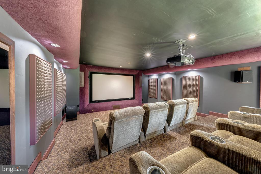 11597 LEEDS CHAPEL LN, MARKHAM, Virginia, 4 Bedrooms Bedrooms, ,2 BathroomsBathrooms,Residential,14,11597 LEEDS CHAPEL LN,VAFQ2020962 MLS # VAFQ2020962