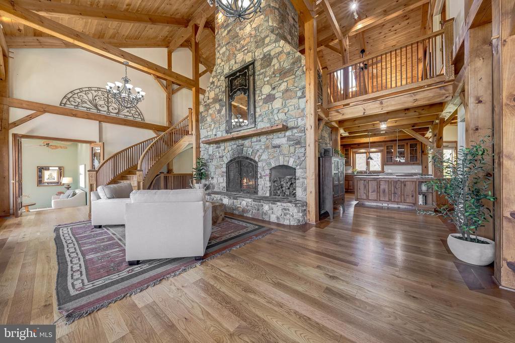 11597 LEEDS CHAPEL LN, MARKHAM, Virginia, 4 Bedrooms Bedrooms, ,2 BathroomsBathrooms,Residential,14,11597 LEEDS CHAPEL LN,VAFQ2020962 MLS # VAFQ2020962