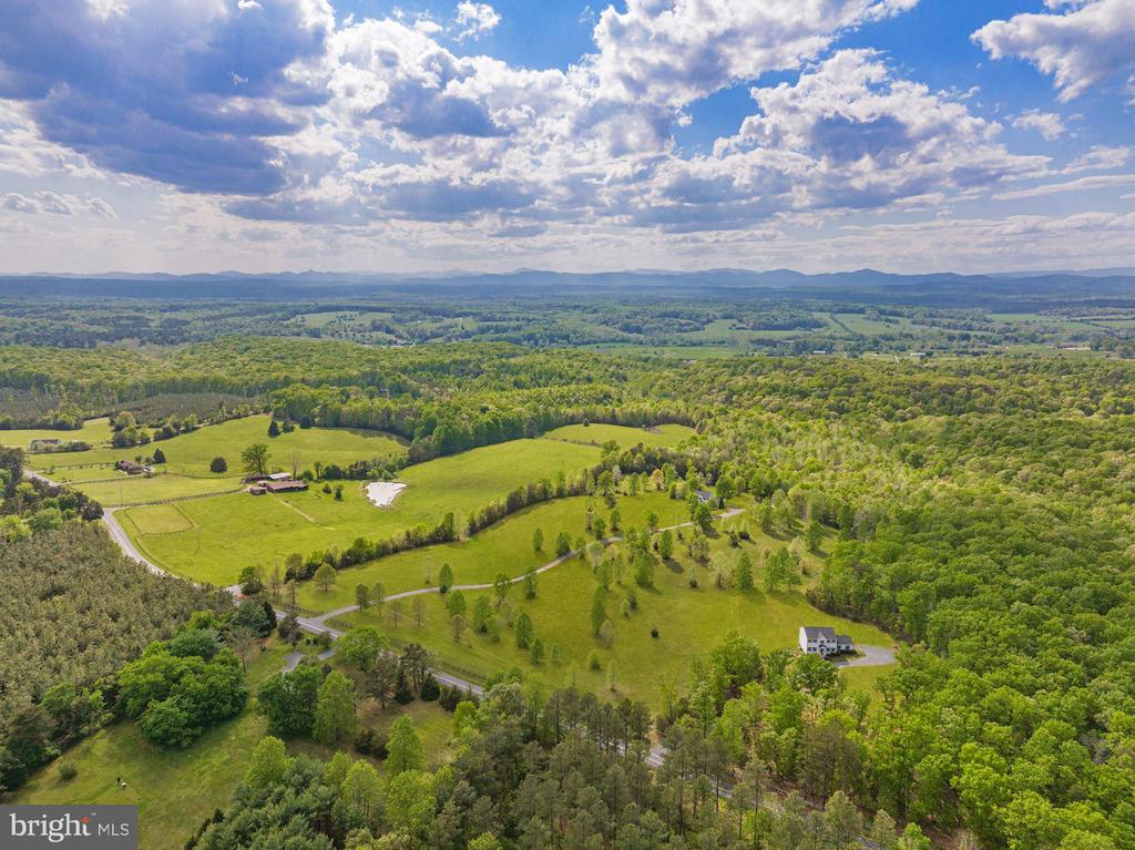 845 RACCOON RIDGE RD, SCOTTSVILLE, Virginia 24590, ,Farm,14,845 RACCOON RIDGE RD,VAAB2001202 MLS # VAAB2001202 845 RACCOON RIDGE RD, SCOTTSVILLE, Virginia 24590, ,Farm,14,845 RACCOON RIDGE RD,VAAB2001202 MLS # VAAB2001202