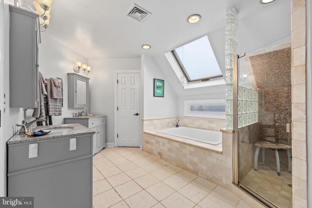 9393 BRIAR LN, DELAPLANE, Virginia, ,Residential,14,9393 BRIAR LN,VAFQ2020592 MLS # VAFQ2020592