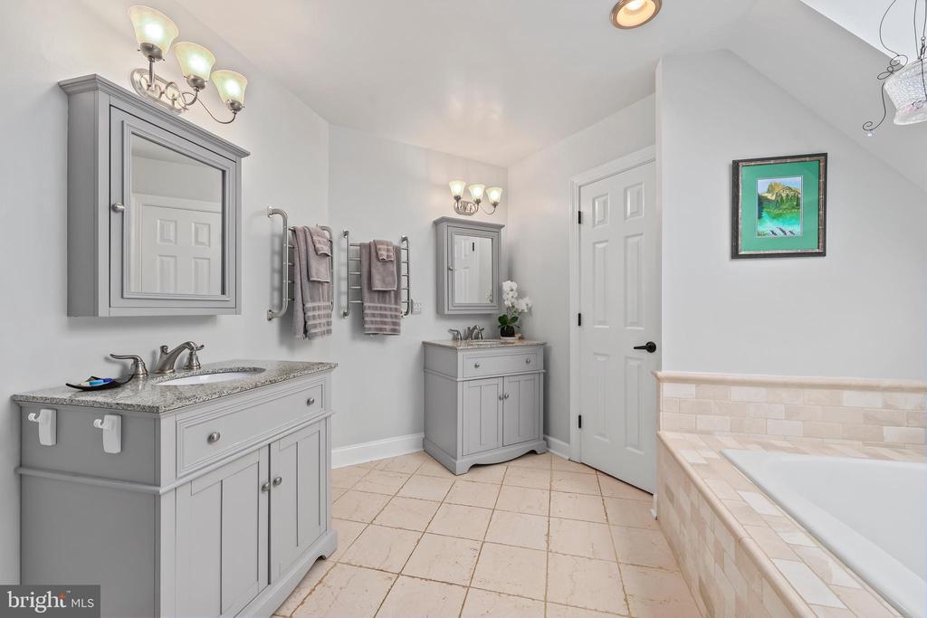 9393 BRIAR LN, DELAPLANE, Virginia, ,Residential,14,9393 BRIAR LN,VAFQ2020592 MLS # VAFQ2020592