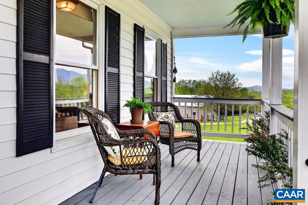 10808 PATRICK HENRY HWY, ROSELAND, Virginia 22967, 4 Bedrooms Bedrooms, ,4 BathroomsBathrooms,Residential,14,10808 PATRICK HENRY HWY,675821 MLS # 675821