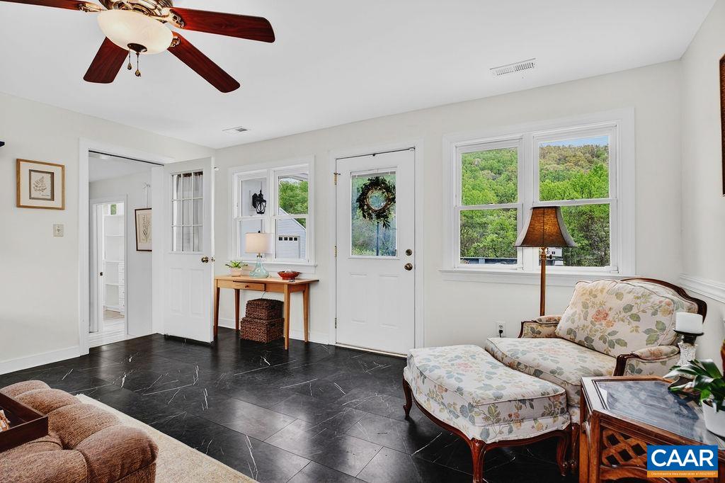 10808 PATRICK HENRY HWY, ROSELAND, Virginia 22967, 4 Bedrooms Bedrooms, ,4 BathroomsBathrooms,Residential,14,10808 PATRICK HENRY HWY,675821 MLS # 675821