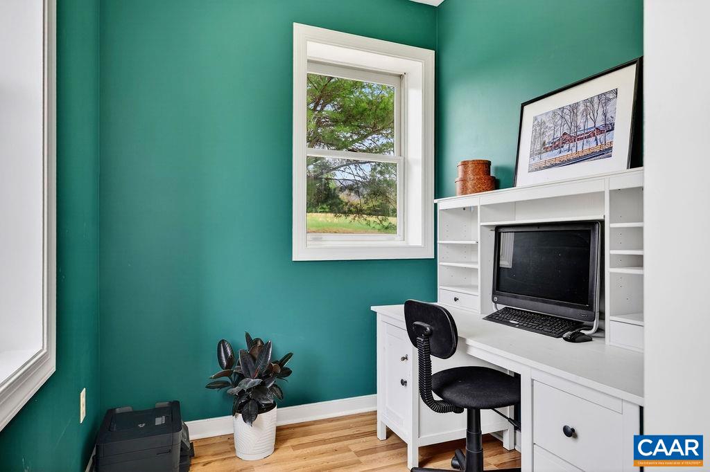 10808 PATRICK HENRY HWY, ROSELAND, Virginia 22967, 4 Bedrooms Bedrooms, ,4 BathroomsBathrooms,Residential,14,10808 PATRICK HENRY HWY,675821 MLS # 675821