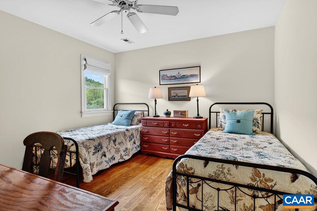 10808 PATRICK HENRY HWY, ROSELAND, Virginia 22967, 4 Bedrooms Bedrooms, ,4 BathroomsBathrooms,Residential,14,10808 PATRICK HENRY HWY,675821 MLS # 675821