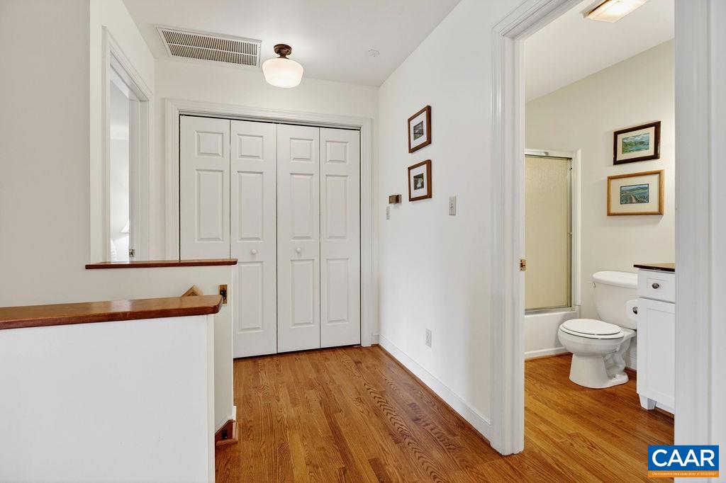 10808 PATRICK HENRY HWY, ROSELAND, Virginia 22967, 4 Bedrooms Bedrooms, ,4 BathroomsBathrooms,Residential,14,10808 PATRICK HENRY HWY,675821 MLS # 675821