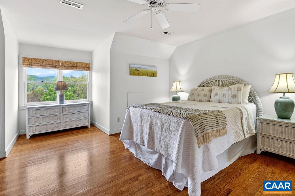 10808 PATRICK HENRY HWY, ROSELAND, Virginia 22967, 4 Bedrooms Bedrooms, ,4 BathroomsBathrooms,Residential,14,10808 PATRICK HENRY HWY,675821 MLS # 675821