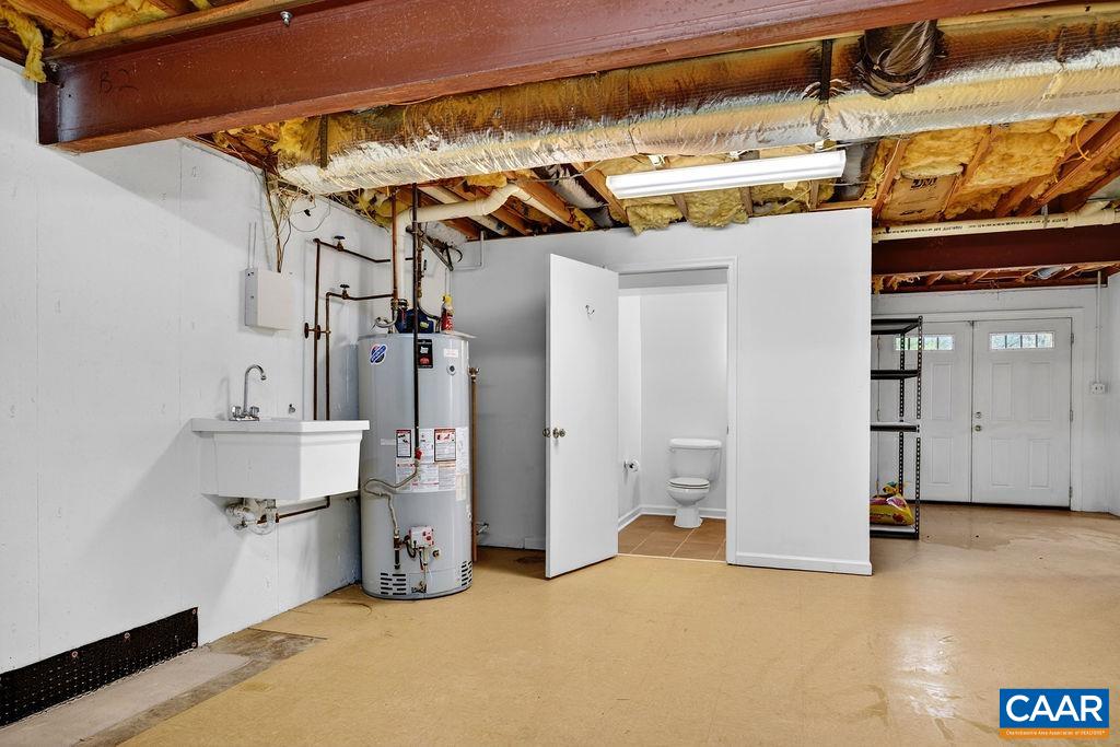 10808 PATRICK HENRY HWY, ROSELAND, Virginia 22967, 4 Bedrooms Bedrooms, ,4 BathroomsBathrooms,Residential,14,10808 PATRICK HENRY HWY,675821 MLS # 675821