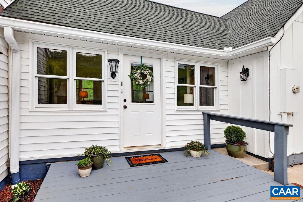 10808 PATRICK HENRY HWY, ROSELAND, Virginia 22967, 4 Bedrooms Bedrooms, ,4 BathroomsBathrooms,Residential,14,10808 PATRICK HENRY HWY,675821 MLS # 675821