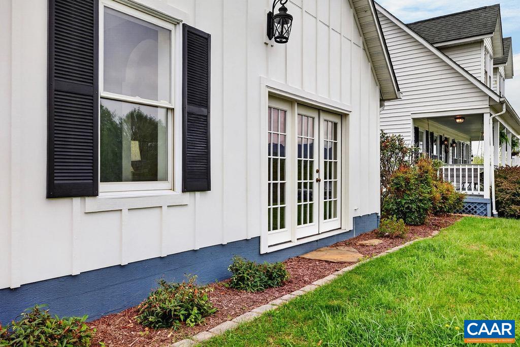 10808 PATRICK HENRY HWY, ROSELAND, Virginia 22967, 4 Bedrooms Bedrooms, ,4 BathroomsBathrooms,Residential,14,10808 PATRICK HENRY HWY,675821 MLS # 675821