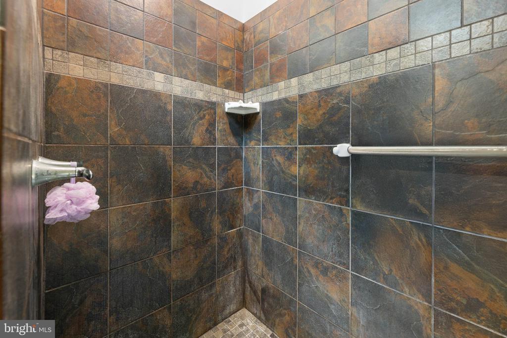 902 HARRIS HOLLOW RD, WASHINGTON, Virginia, 4 Bedrooms Bedrooms, ,4 BathroomsBathrooms,Residential,14,902 HARRIS HOLLOW RD,VARP2002516 MLS # VARP2002516