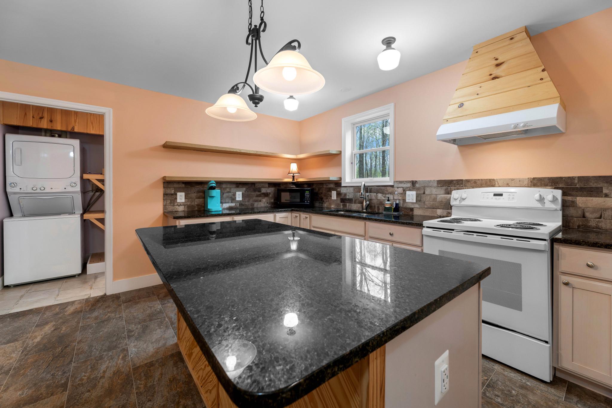 902 HARRIS HOLLOW RD, WASHINGTON, Virginia, 4 Bedrooms Bedrooms, ,4 BathroomsBathrooms,Residential,14,902 HARRIS HOLLOW RD,VARP2002516 MLS # VARP2002516