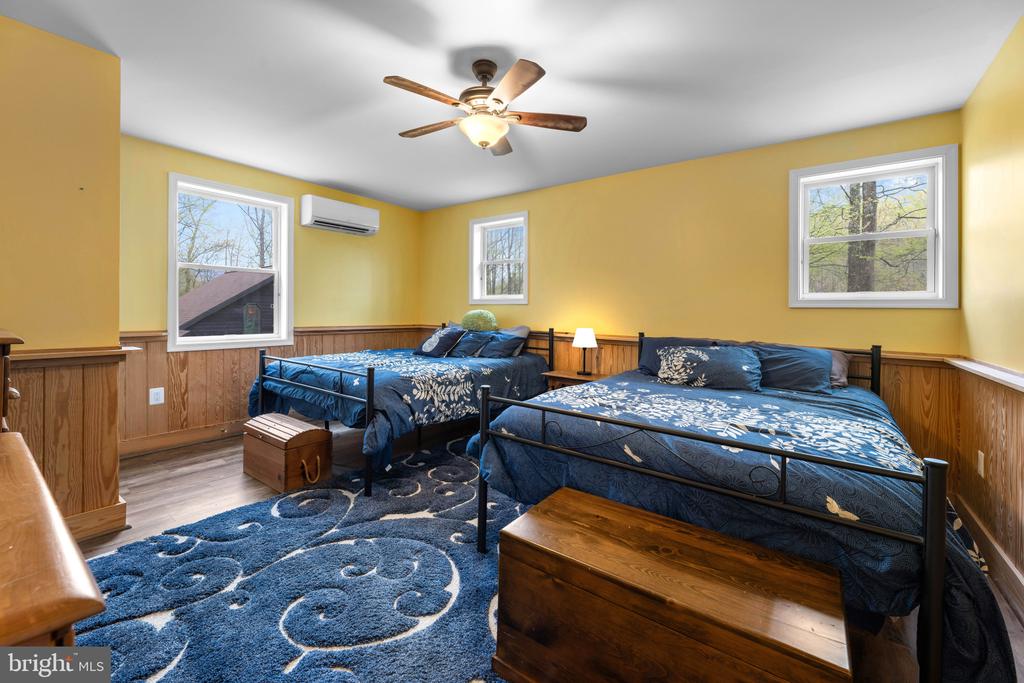 902 HARRIS HOLLOW RD, WASHINGTON, Virginia, 4 Bedrooms Bedrooms, ,4 BathroomsBathrooms,Residential,14,902 HARRIS HOLLOW RD,VARP2002516 MLS # VARP2002516