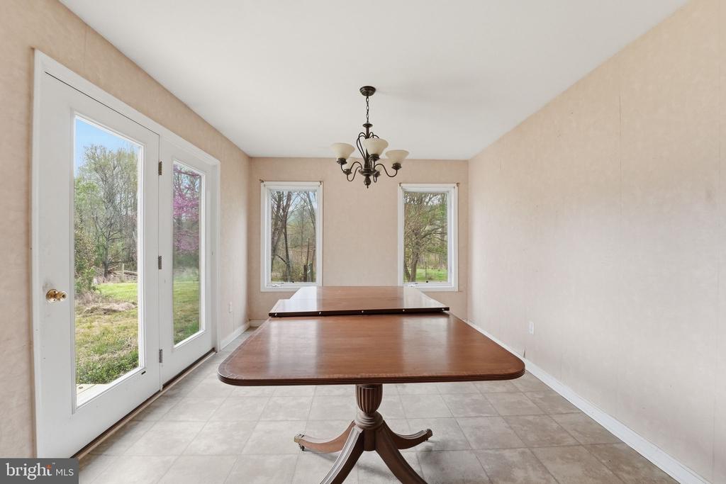 1901 MISTY MEADOWS LN, MARKHAM, Virginia, 2 Bedrooms Bedrooms, ,2 BathroomsBathrooms,Residential,14,1901 MISTY MEADOWS LN,VAFQ2021462 MLS # VAFQ2021462