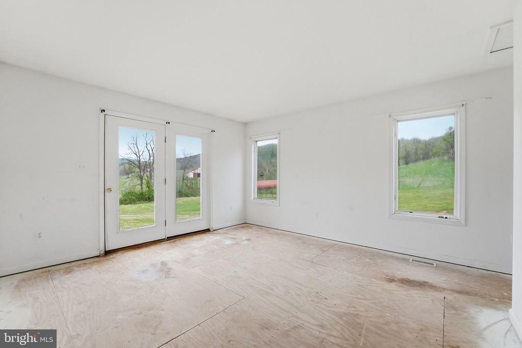 1901 MISTY MEADOWS LN, MARKHAM, Virginia, 2 Bedrooms Bedrooms, ,2 BathroomsBathrooms,Residential,14,1901 MISTY MEADOWS LN,VAFQ2021462 MLS # VAFQ2021462