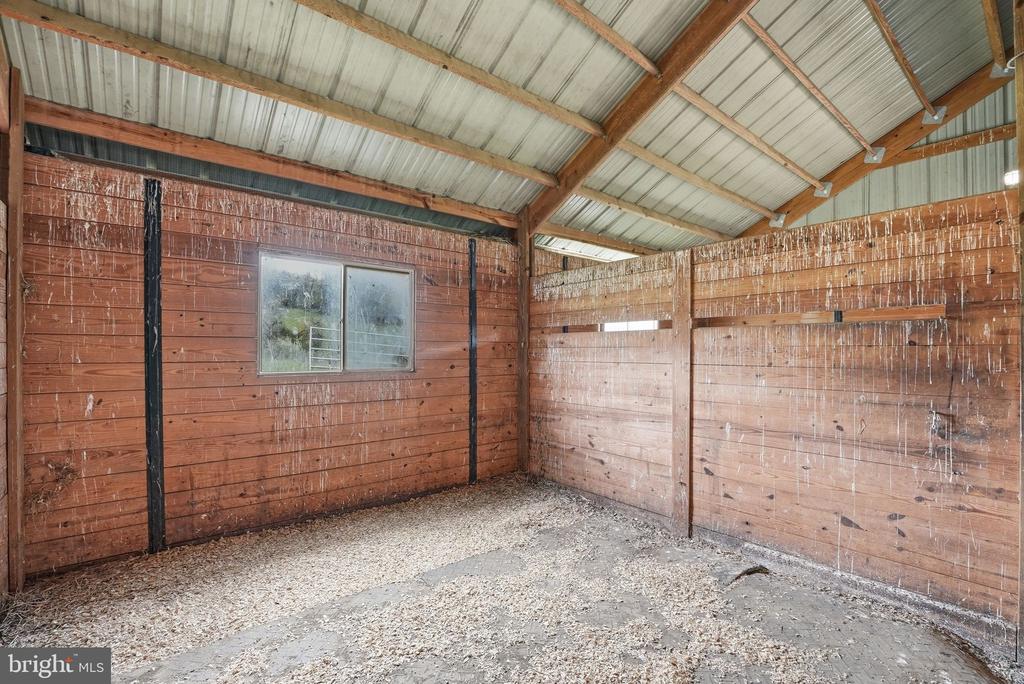 1901 MISTY MEADOWS LN, MARKHAM, Virginia, 2 Bedrooms Bedrooms, ,2 BathroomsBathrooms,Residential,14,1901 MISTY MEADOWS LN,VAFQ2021462 MLS # VAFQ2021462