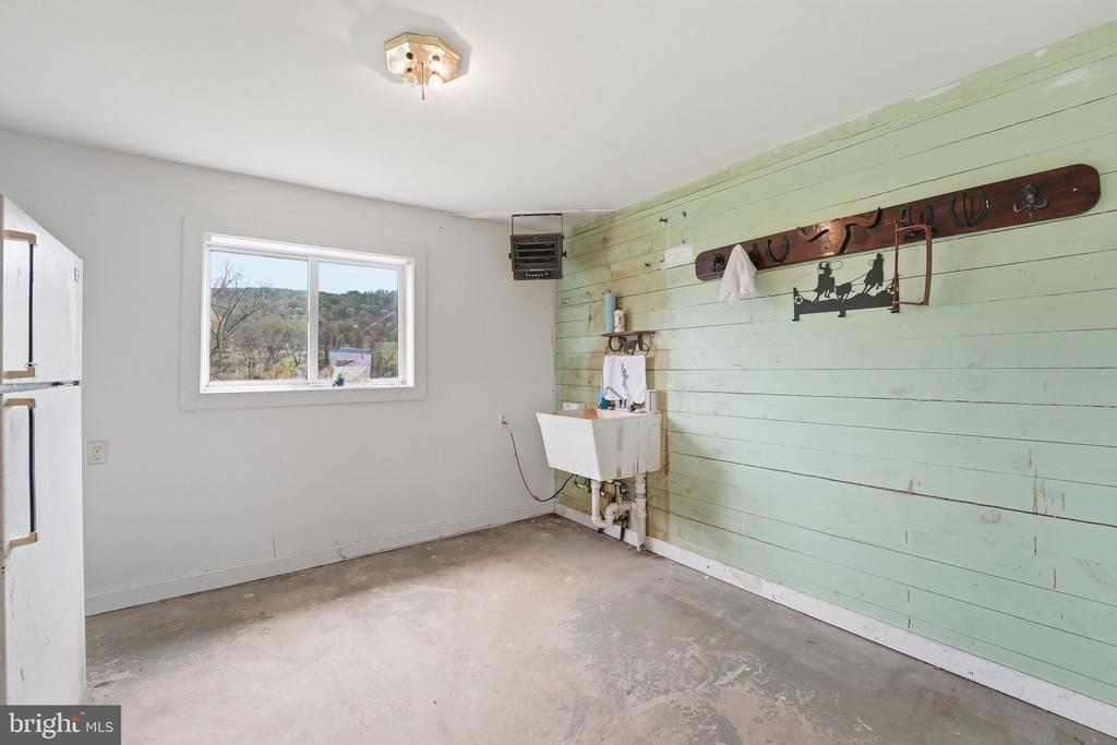 1901 MISTY MEADOWS LN, MARKHAM, Virginia, 2 Bedrooms Bedrooms, ,2 BathroomsBathrooms,Residential,14,1901 MISTY MEADOWS LN,VAFQ2021462 MLS # VAFQ2021462