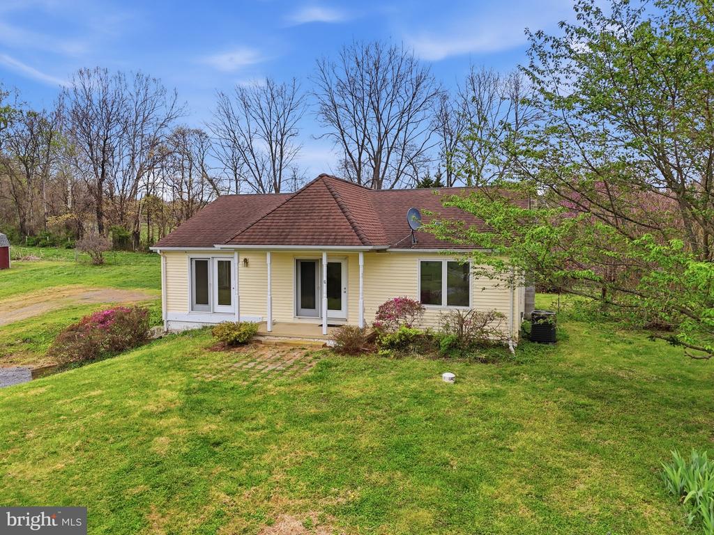 1901 MISTY MEADOWS LN, MARKHAM, Virginia, 2 Bedrooms Bedrooms, ,2 BathroomsBathrooms,Residential,14,1901 MISTY MEADOWS LN,VAFQ2021462 MLS # VAFQ2021462