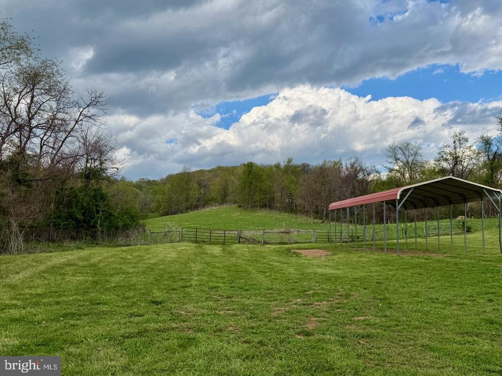 1901 MISTY MEADOWS LN, MARKHAM, Virginia, 2 Bedrooms Bedrooms, ,2 BathroomsBathrooms,Residential,14,1901 MISTY MEADOWS LN,VAFQ2021462 MLS # VAFQ2021462