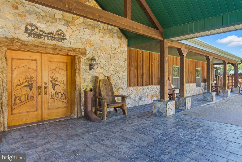 240 STONELEIGH RD, PALMYRA, Virginia 22963, 7 Bedrooms Bedrooms, ,5 BathroomsBathrooms,Residential,14,240 STONELEIGH RD,VAFN2000664 MLS # VAFN2000664