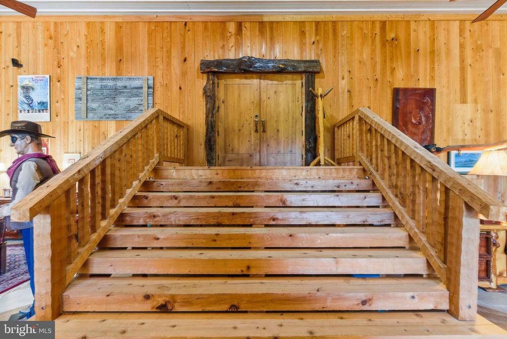 240 STONELEIGH RD, PALMYRA, Virginia 22963, 7 Bedrooms Bedrooms, ,5 BathroomsBathrooms,Residential,14,240 STONELEIGH RD,VAFN2000664 MLS # VAFN2000664