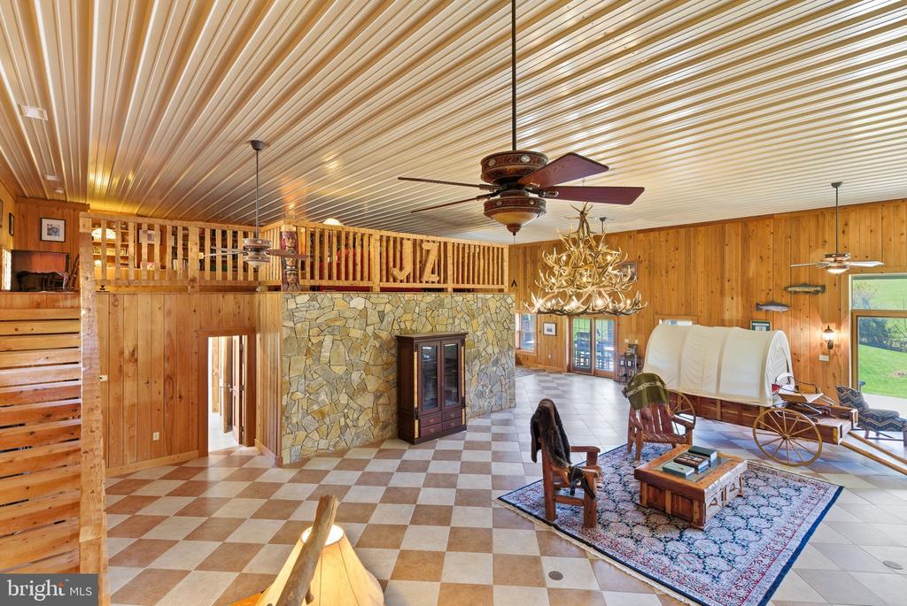 240 STONELEIGH RD, PALMYRA, Virginia 22963, 7 Bedrooms Bedrooms, ,5 BathroomsBathrooms,Residential,14,240 STONELEIGH RD,VAFN2000664 MLS # VAFN2000664