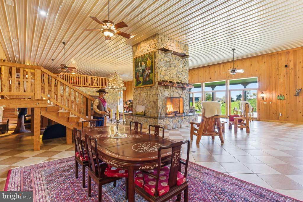 240 STONELEIGH RD, PALMYRA, Virginia 22963, 7 Bedrooms Bedrooms, ,5 BathroomsBathrooms,Residential,14,240 STONELEIGH RD,VAFN2000664 MLS # VAFN2000664