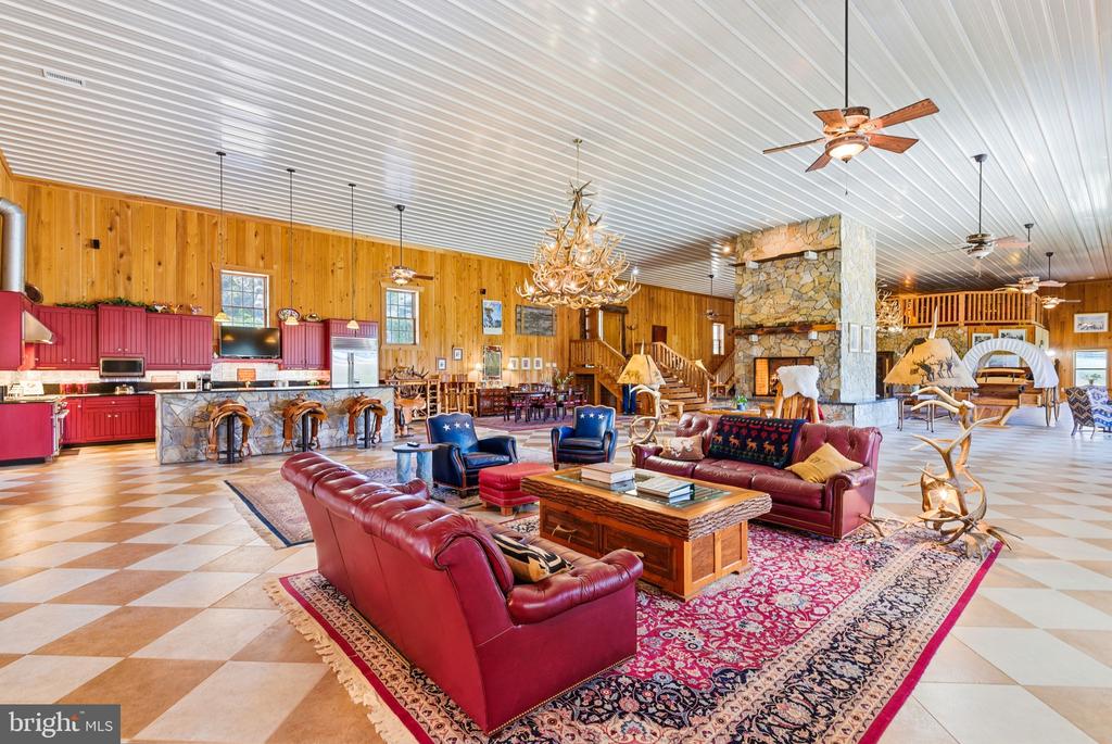 240 STONELEIGH RD, PALMYRA, Virginia 22963, 7 Bedrooms Bedrooms, ,5 BathroomsBathrooms,Residential,14,240 STONELEIGH RD,VAFN2000664 MLS # VAFN2000664