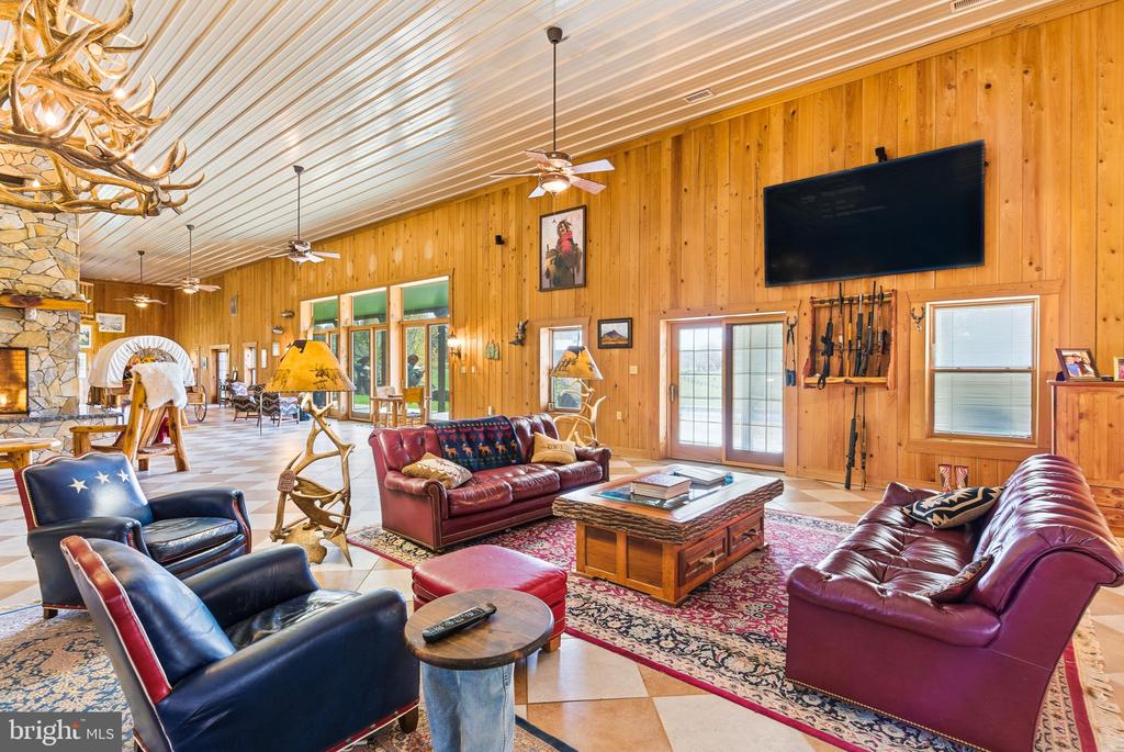 240 STONELEIGH RD, PALMYRA, Virginia 22963, 7 Bedrooms Bedrooms, ,5 BathroomsBathrooms,Residential,14,240 STONELEIGH RD,VAFN2000664 MLS # VAFN2000664