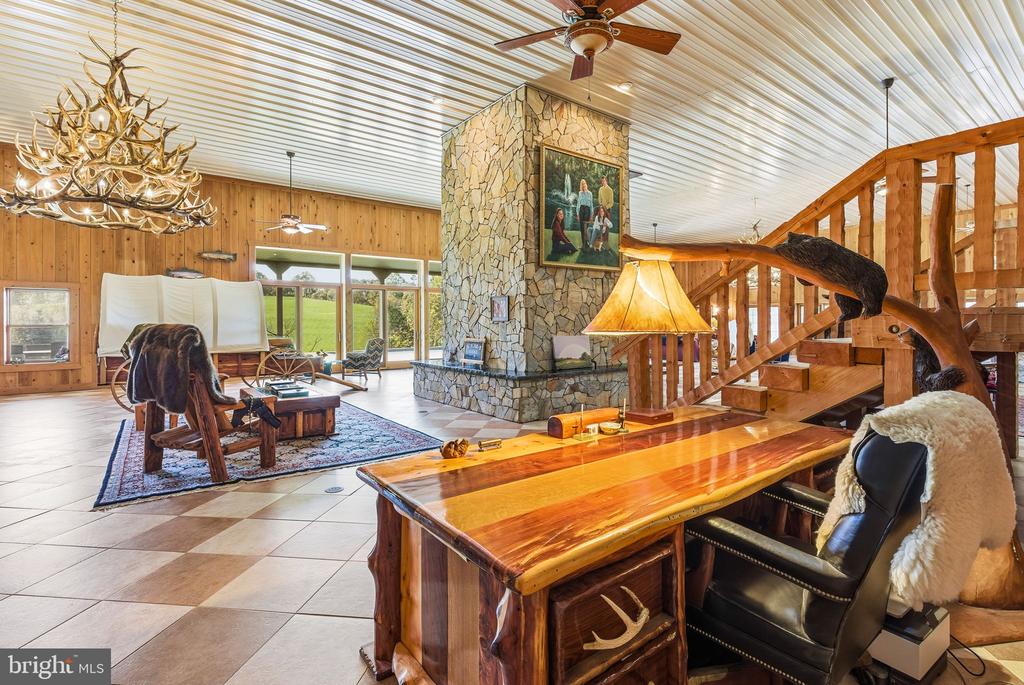 240 STONELEIGH RD, PALMYRA, Virginia 22963, 7 Bedrooms Bedrooms, ,5 BathroomsBathrooms,Residential,14,240 STONELEIGH RD,VAFN2000664 MLS # VAFN2000664