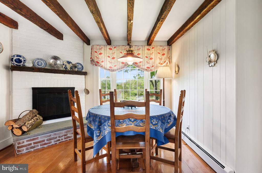 6370 JOHN BARTON PAYNE RD, MARSHALL, Virginia, 3 Bedrooms Bedrooms, ,2 BathroomsBathrooms,Residential,14,6370 JOHN BARTON PAYNE RD,VAFQ2021580 MLS # VAFQ2021580