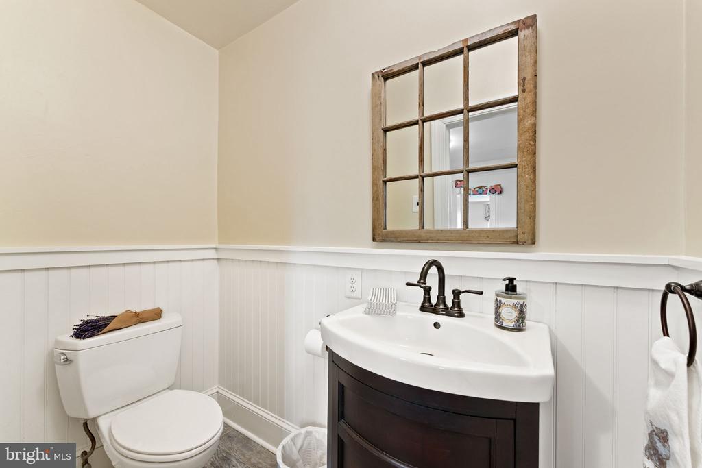 6370 JOHN BARTON PAYNE RD, MARSHALL, Virginia, 3 Bedrooms Bedrooms, ,2 BathroomsBathrooms,Residential,14,6370 JOHN BARTON PAYNE RD,VAFQ2021580 MLS # VAFQ2021580