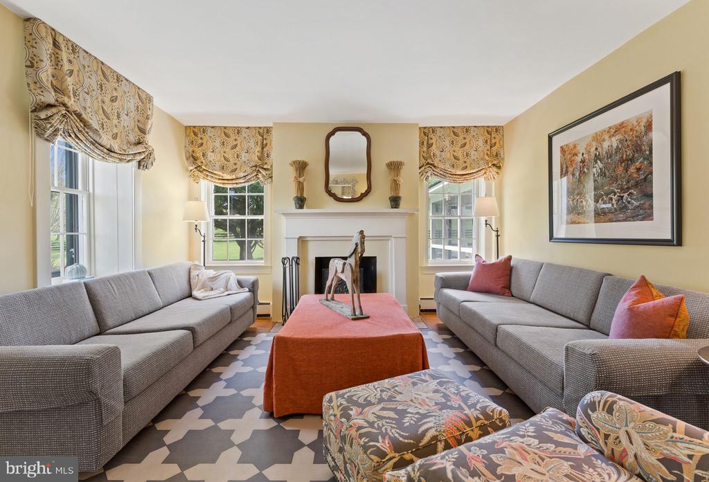 6370 JOHN BARTON PAYNE RD, MARSHALL, Virginia, 3 Bedrooms Bedrooms, ,2 BathroomsBathrooms,Residential,14,6370 JOHN BARTON PAYNE RD,VAFQ2021580 MLS # VAFQ2021580