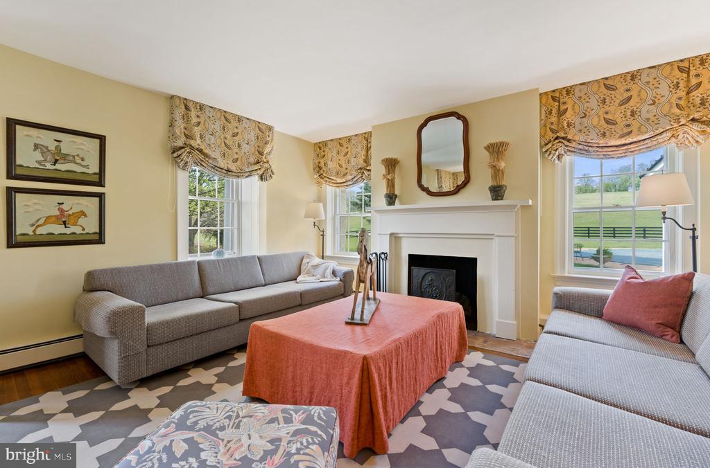 6370 JOHN BARTON PAYNE RD, MARSHALL, Virginia, 3 Bedrooms Bedrooms, ,2 BathroomsBathrooms,Residential,14,6370 JOHN BARTON PAYNE RD,VAFQ2021580 MLS # VAFQ2021580