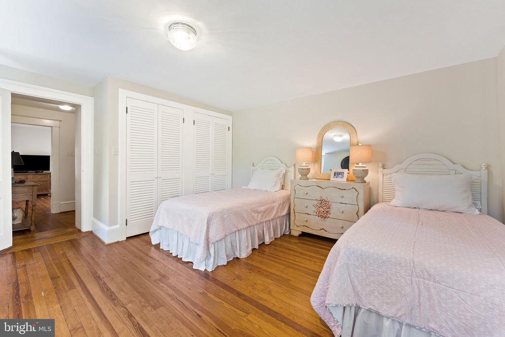 6370 JOHN BARTON PAYNE RD, MARSHALL, Virginia, 3 Bedrooms Bedrooms, ,2 BathroomsBathrooms,Residential,14,6370 JOHN BARTON PAYNE RD,VAFQ2021580 MLS # VAFQ2021580