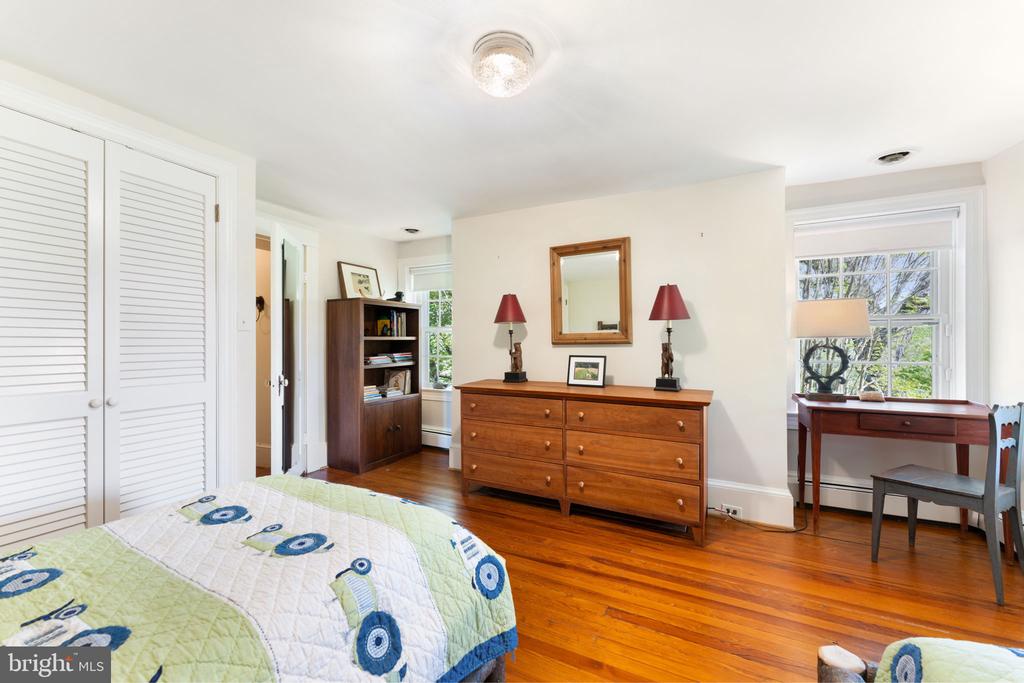 6370 JOHN BARTON PAYNE RD, MARSHALL, Virginia, 3 Bedrooms Bedrooms, ,2 BathroomsBathrooms,Residential,14,6370 JOHN BARTON PAYNE RD,VAFQ2021580 MLS # VAFQ2021580