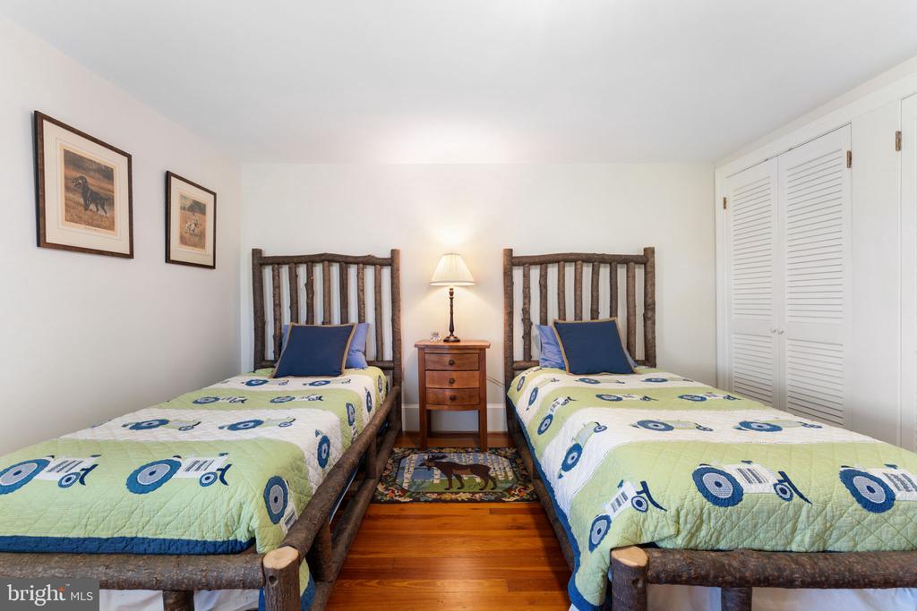 6370 JOHN BARTON PAYNE RD, MARSHALL, Virginia, 3 Bedrooms Bedrooms, ,2 BathroomsBathrooms,Residential,14,6370 JOHN BARTON PAYNE RD,VAFQ2021580 MLS # VAFQ2021580