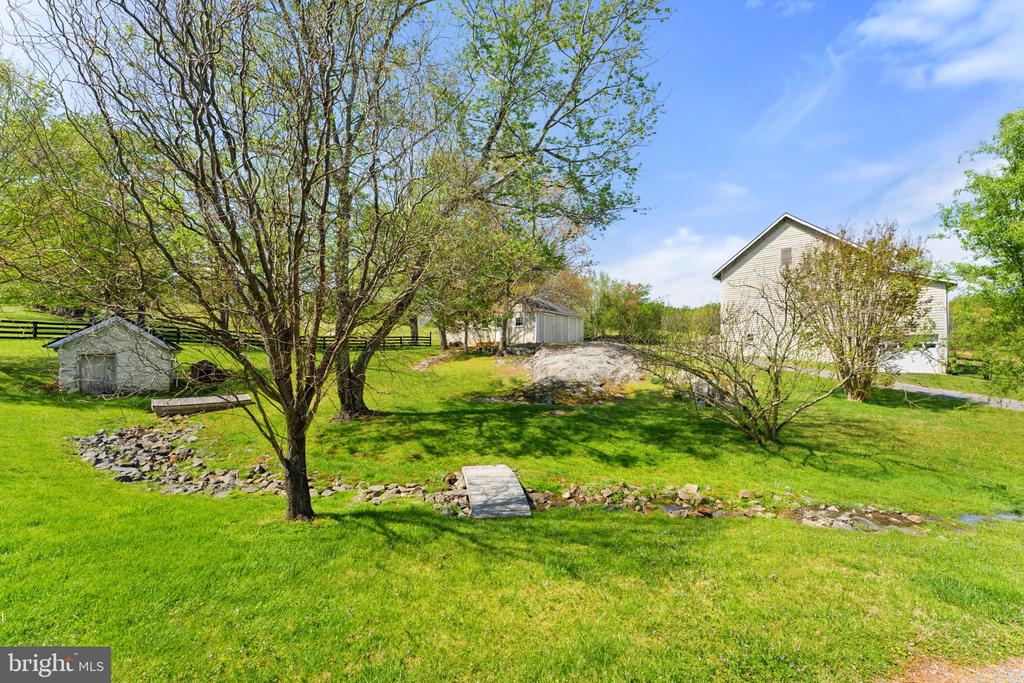 6370 JOHN BARTON PAYNE RD, MARSHALL, Virginia, 3 Bedrooms Bedrooms, ,2 BathroomsBathrooms,Residential,14,6370 JOHN BARTON PAYNE RD,VAFQ2021580 MLS # VAFQ2021580