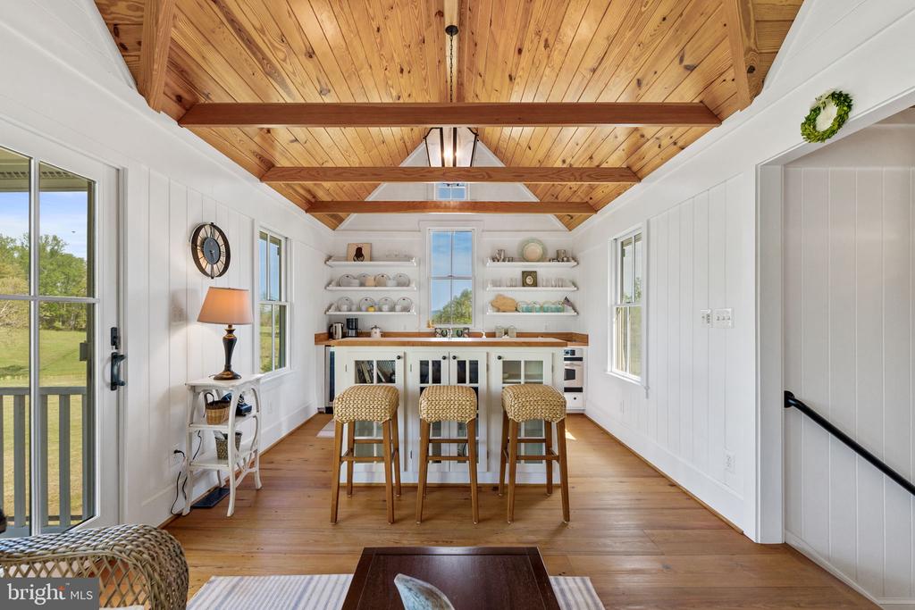 6370 JOHN BARTON PAYNE RD, MARSHALL, Virginia, 3 Bedrooms Bedrooms, ,2 BathroomsBathrooms,Residential,14,6370 JOHN BARTON PAYNE RD,VAFQ2021580 MLS # VAFQ2021580