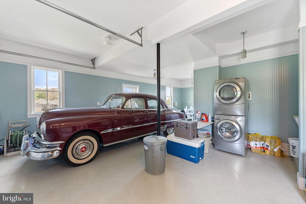 6370 JOHN BARTON PAYNE RD, MARSHALL, Virginia, 3 Bedrooms Bedrooms, ,2 BathroomsBathrooms,Residential,14,6370 JOHN BARTON PAYNE RD,VAFQ2021580 MLS # VAFQ2021580