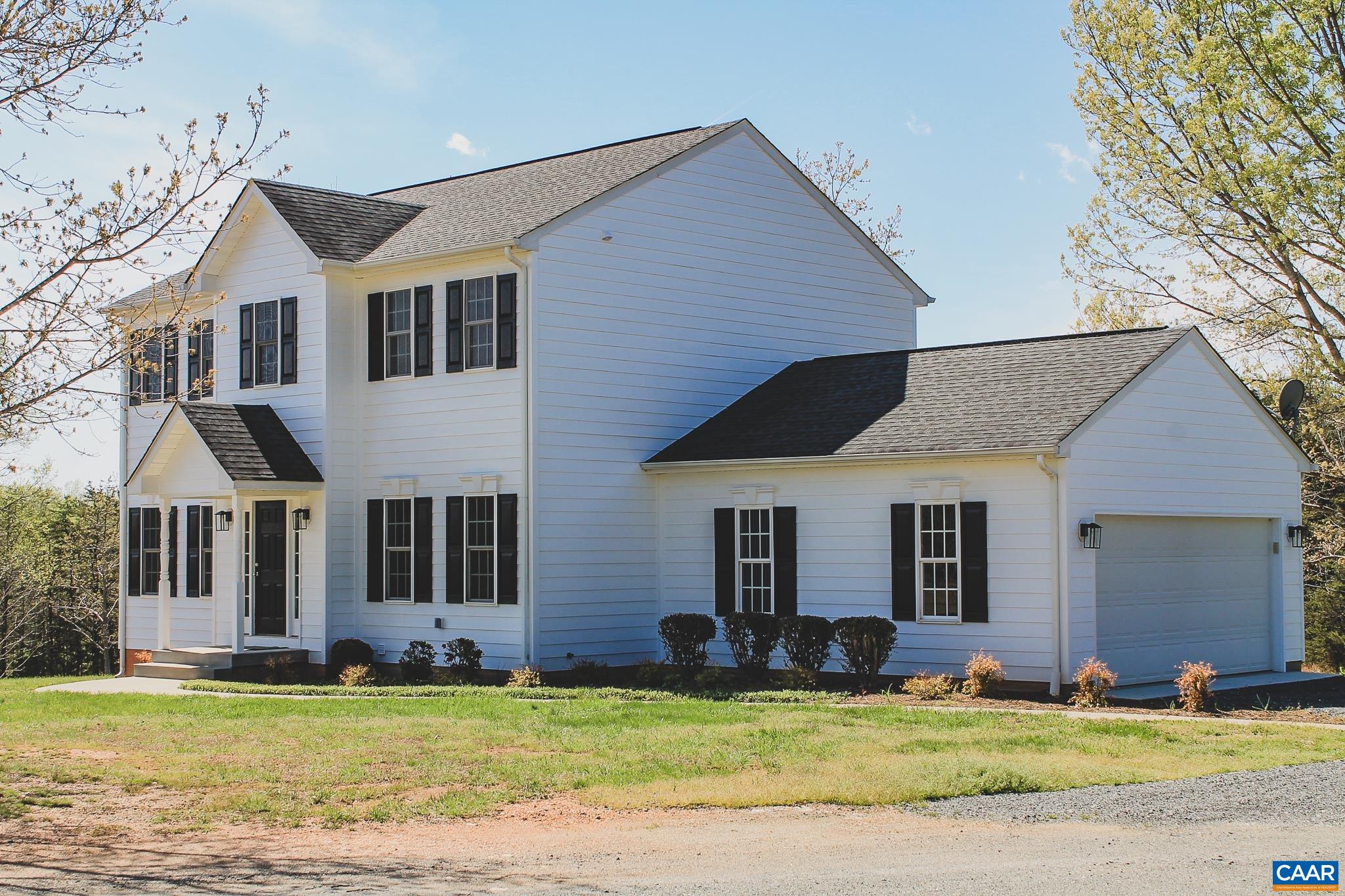 6518 JEFFERSON MILL RD, SCOTTSVILLE, Virginia 24590, 5 Bedrooms Bedrooms, ,3 BathroomsBathrooms,Residential,14,6518 JEFFERSON MILL RD,675957 MLS # 675957